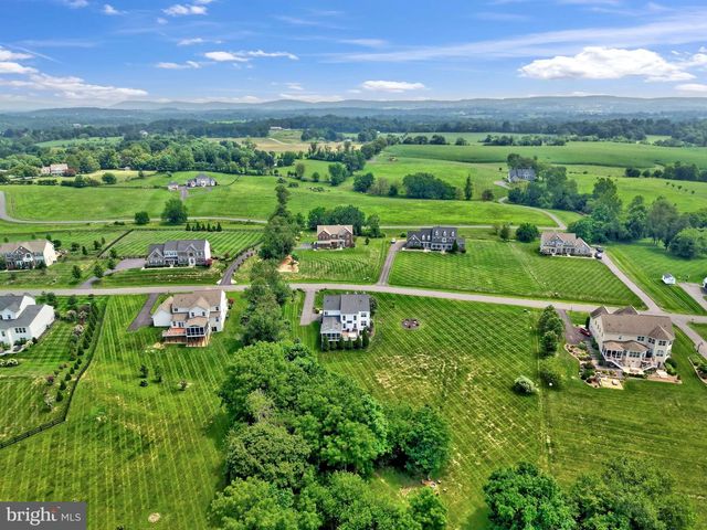 15019 LYNNFORD CT, Waterford, VA 20197