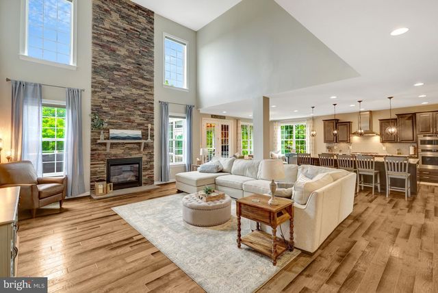 15019 LYNNFORD CT, Waterford, VA 20197