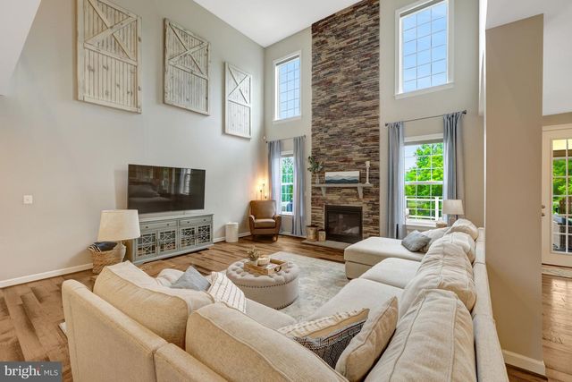 15019 LYNNFORD CT, Waterford, VA 20197