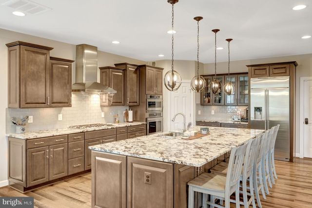 15019 LYNNFORD CT, Waterford, VA 20197