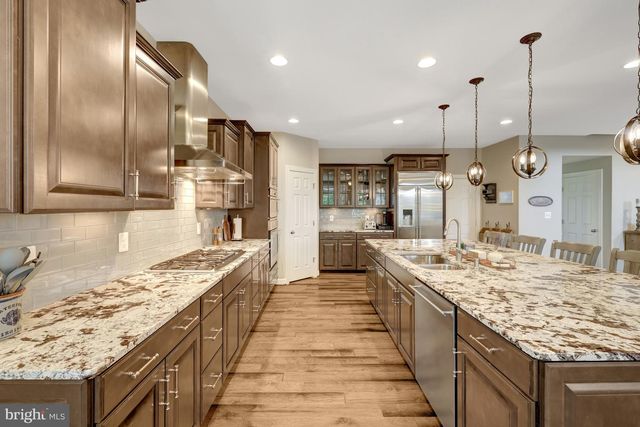 15019 LYNNFORD CT, Waterford, VA 20197
