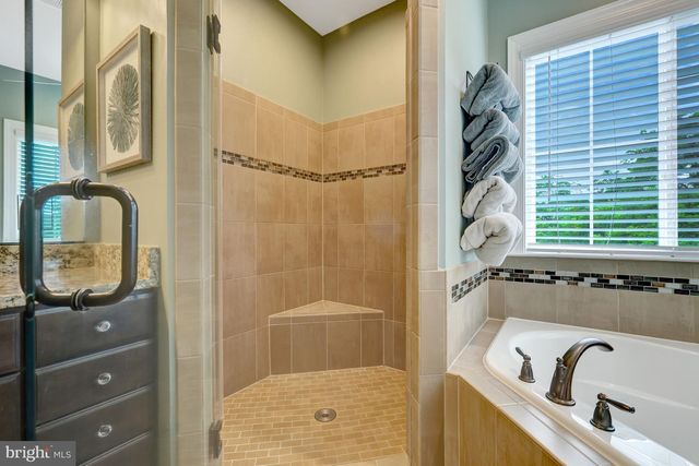 15019 LYNNFORD CT, Waterford, VA 20197