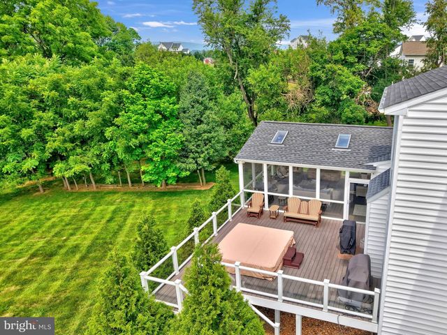 15019 LYNNFORD CT, Waterford, VA 20197