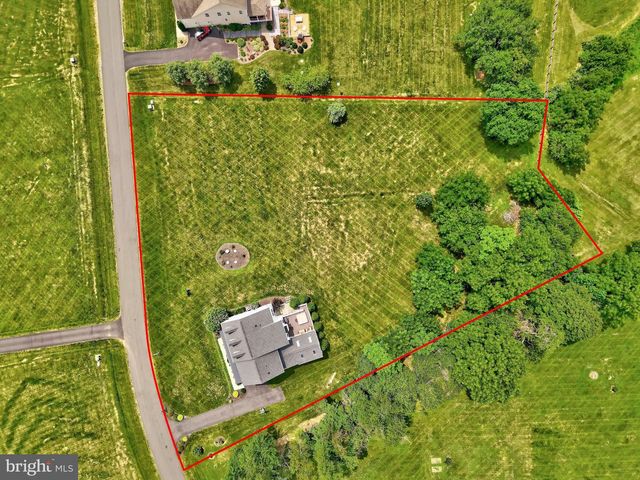 15019 LYNNFORD CT, Waterford, VA 20197