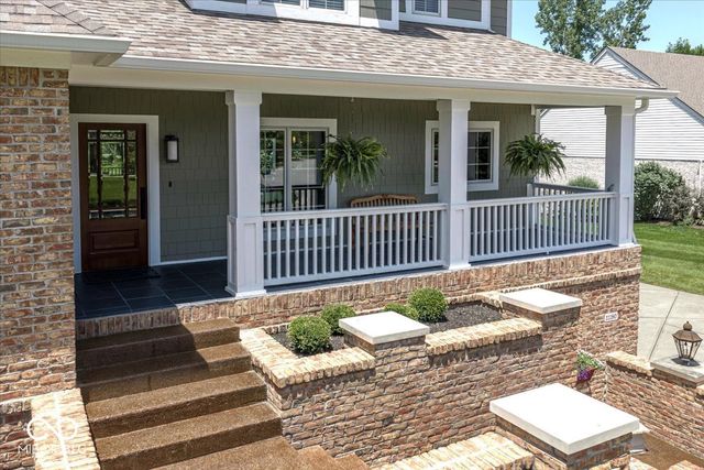 11180 Hawthorn Ridge, Fishers, IN 46037