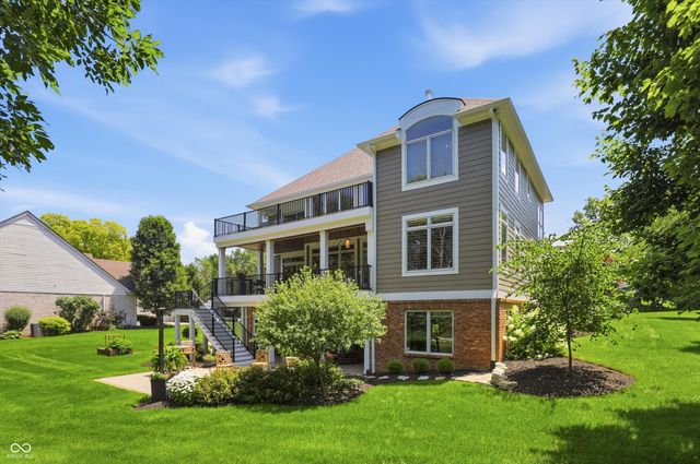 11180 Hawthorn Ridge, Fishers, IN 46037