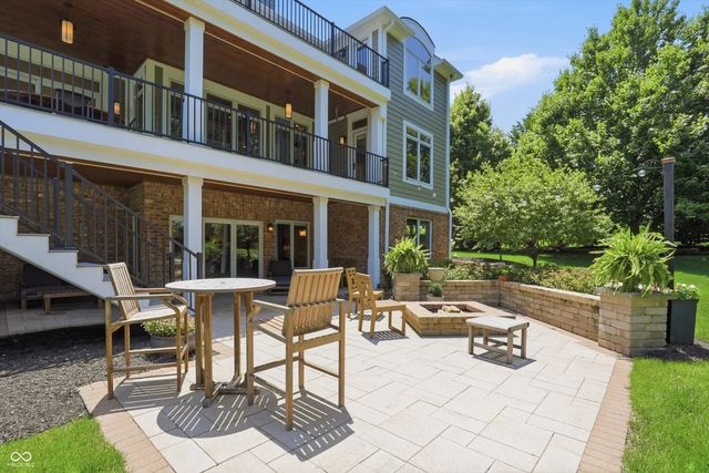 11180 Hawthorn Ridge, Fishers, IN 46037