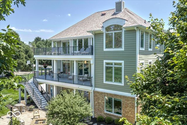 11180 Hawthorn Ridge, Fishers, IN 46037