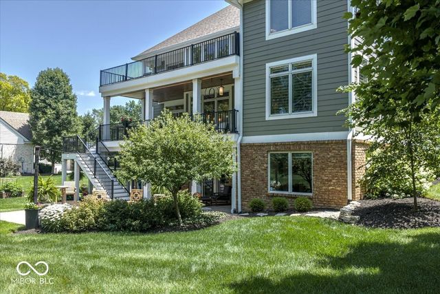11180 Hawthorn Ridge, Fishers, IN 46037