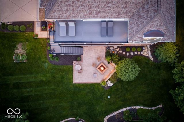 11180 Hawthorn Ridge, Fishers, IN 46037