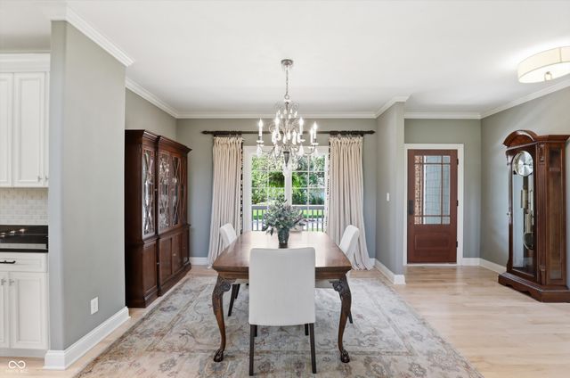 11180 Hawthorn Ridge, Fishers, IN 46037