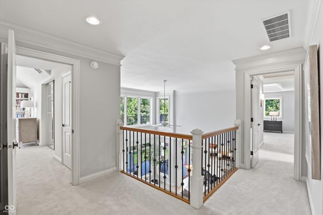 11180 Hawthorn Ridge, Fishers, IN 46037