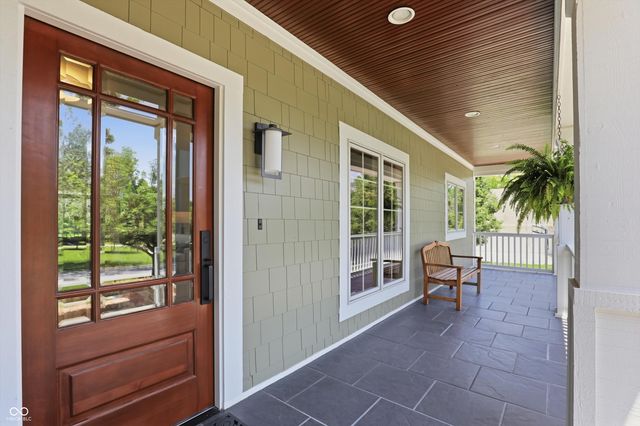 11180 Hawthorn Ridge, Fishers, IN 46037