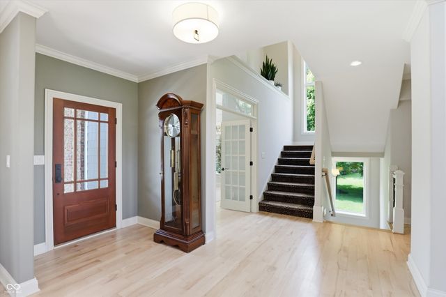 11180 Hawthorn Ridge, Fishers, IN 46037