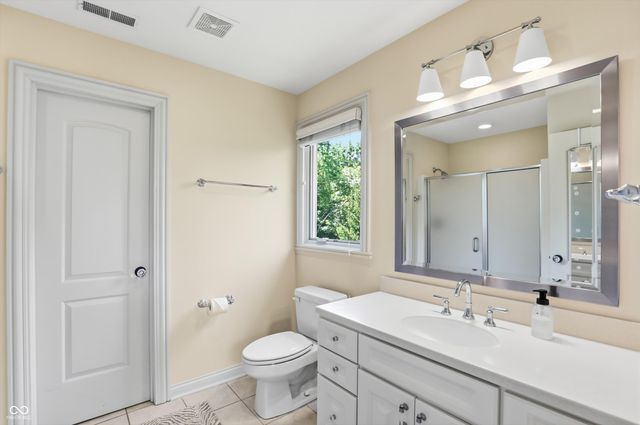 11180 Hawthorn Ridge, Fishers, IN 46037