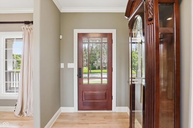 11180 Hawthorn Ridge, Fishers, IN 46037