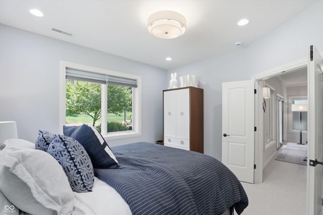 11180 Hawthorn Ridge, Fishers, IN 46037