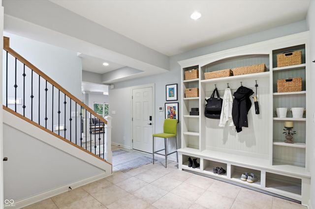 11180 Hawthorn Ridge, Fishers, IN 46037