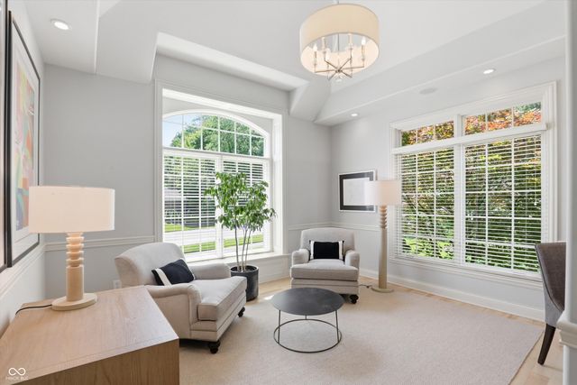 11180 Hawthorn Ridge, Fishers, IN 46037