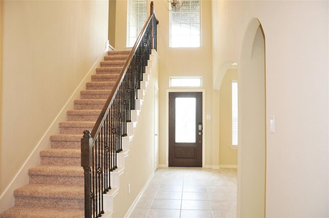18111 Tall Chestnut Street, Cypress, TX 77429