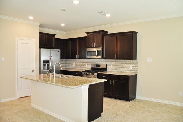 18111 Tall Chestnut Street, Cypress, TX 77429