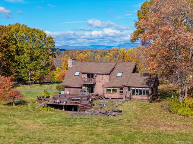 81 Union Center Road, Ulster Park, NY 12487