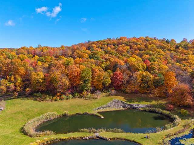 81 Union Center Road, Ulster Park, NY 12487