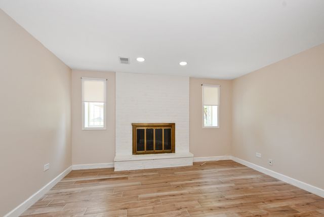 16725 Oleander Avenue, Tinley Park, IL 60477