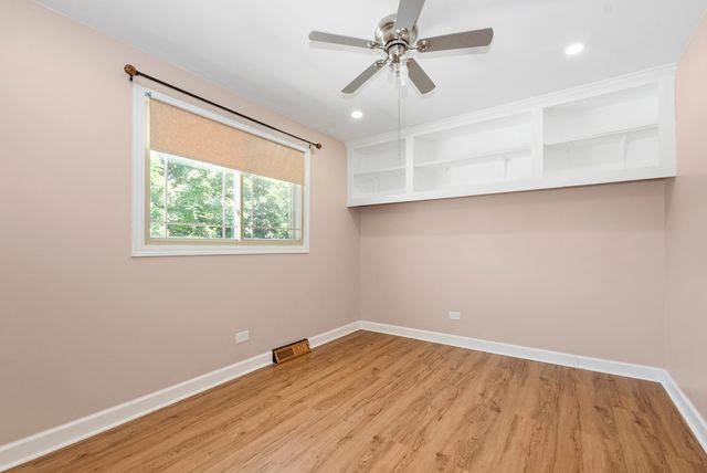 16725 Oleander Avenue, Tinley Park, IL 60477