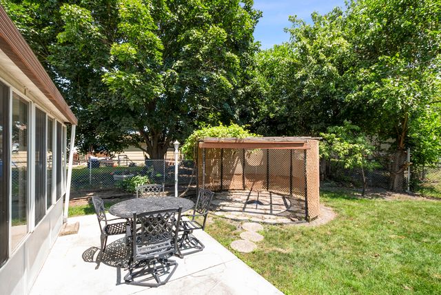 16725 Oleander Avenue, Tinley Park, IL 60477