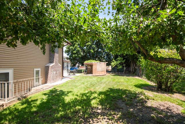 16725 Oleander Avenue, Tinley Park, IL 60477