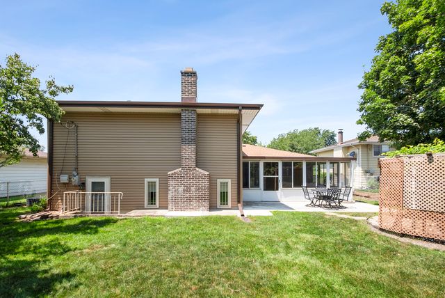 16725 Oleander Avenue, Tinley Park, IL 60477