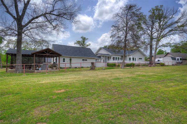 1072 Country Club Road, Sulphur Springs, TX 75482