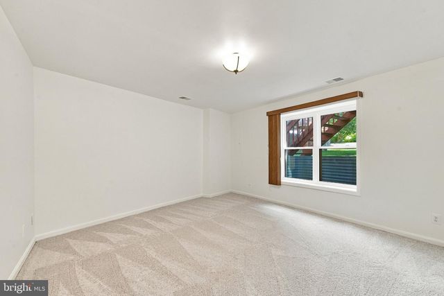 5909 SAINT GILES WAY, Alexandria, VA 22315