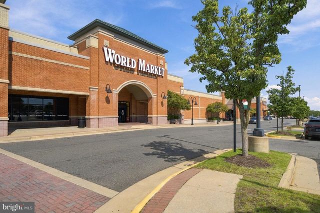 5909 SAINT GILES WAY, Alexandria, VA 22315
