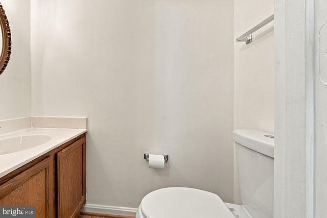 5909 SAINT GILES WAY, Alexandria, VA 22315