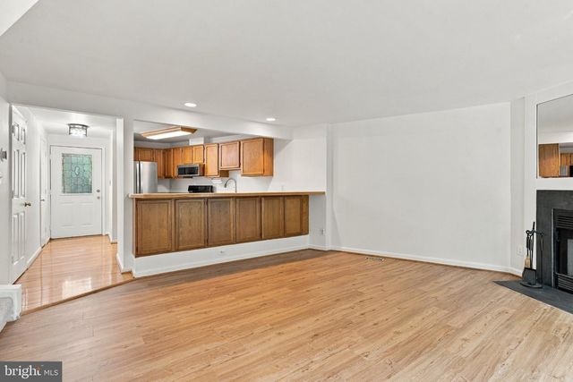 5909 SAINT GILES WAY, Alexandria, VA 22315