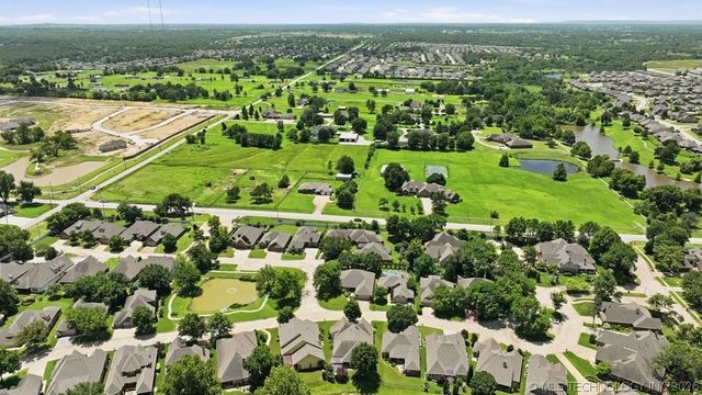 7832 E Galveston Street, Broken Arrow, OK 74014