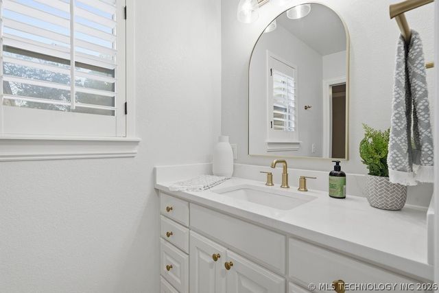7832 E Galveston Street, Broken Arrow, OK 74014