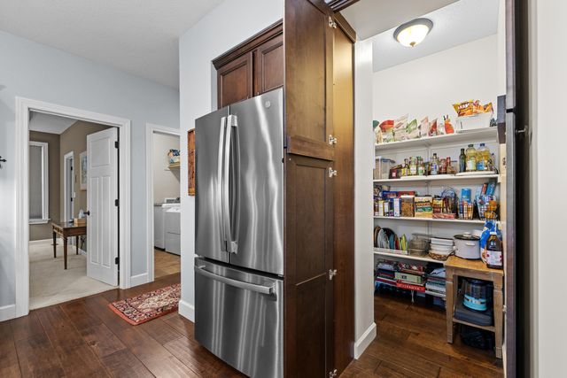 2009 DEVONSHIRE DR, Columbia, MO 65203