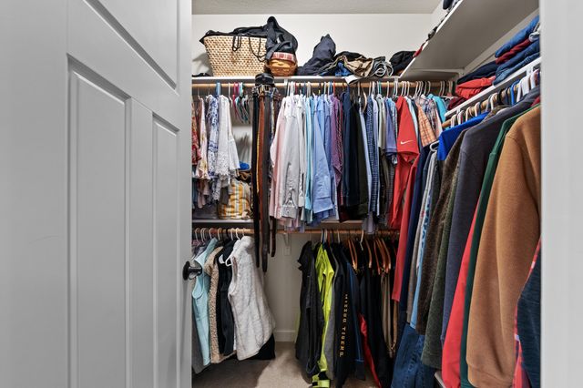 2009 DEVONSHIRE DR, Columbia, MO 65203