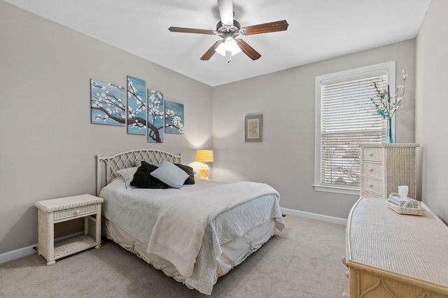 2009 DEVONSHIRE DR, Columbia, MO 65203