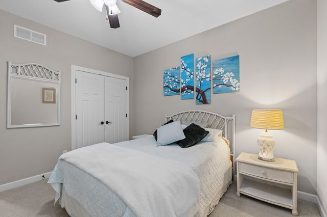 2009 DEVONSHIRE DR, Columbia, MO 65203