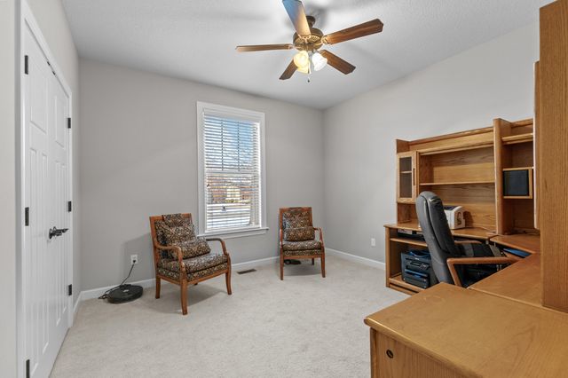 2009 DEVONSHIRE DR, Columbia, MO 65203