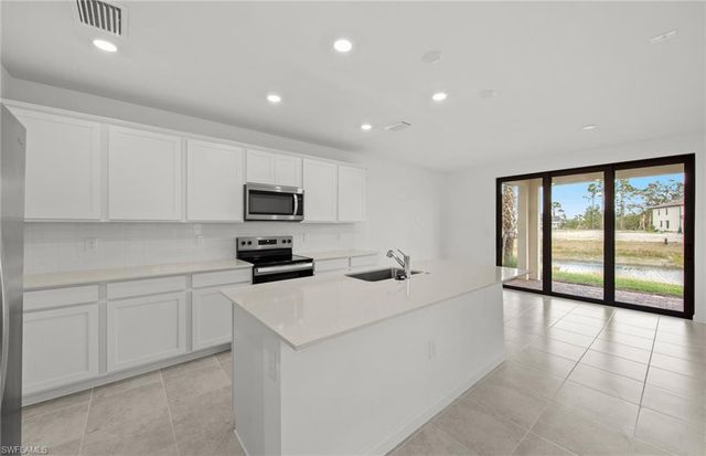 1690 Lake Jessup CIR, Cape Coral, FL 33909