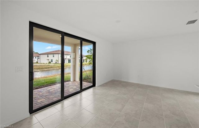 1690 Lake Jessup CIR, Cape Coral, FL 33909