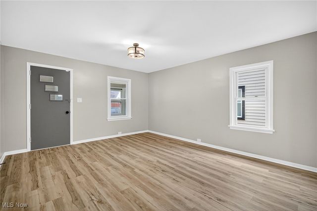 13622 Carrington Avenue, Cleveland, OH 44135