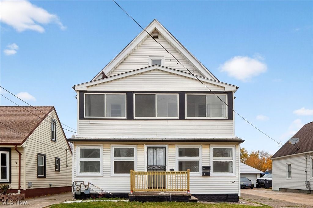 13622 Carrington Avenue, Cleveland, OH 44135