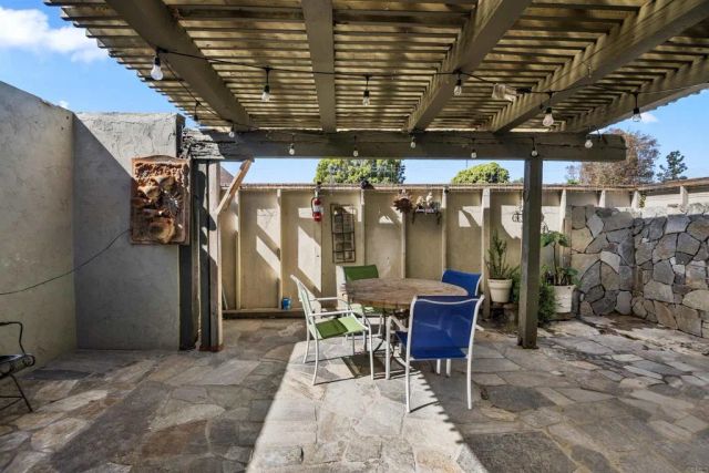 359 Los Arbolitos Boulevard, Oceanside, CA 92058