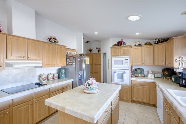 2692 E Philip Circle, Fort Mohave, AZ 86426